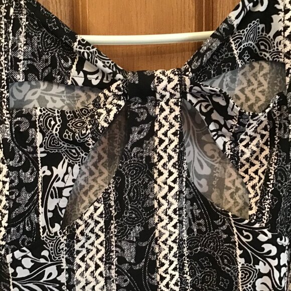 Roz & Ali Blouse - Picture 3 of 3